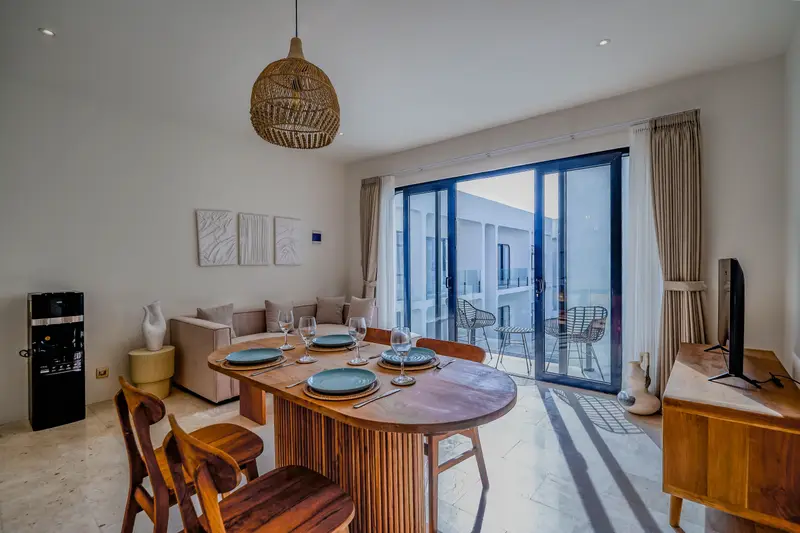 One Bedroom Apartment with Pool, photo 15 of 16