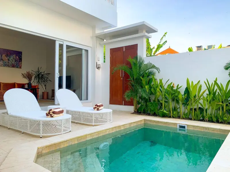 Mediterranean Villa with Home Office, Canggu