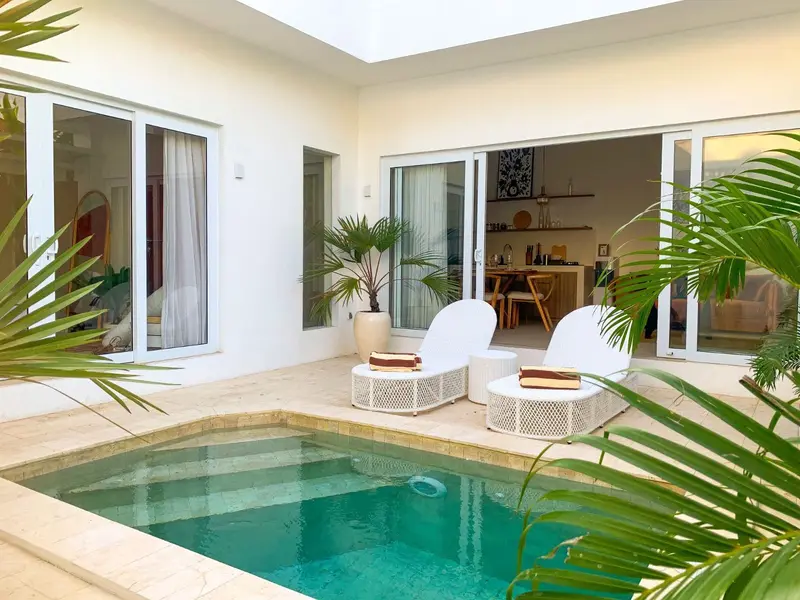 Mediterranean Villa with Home Office, photo 6 of 16