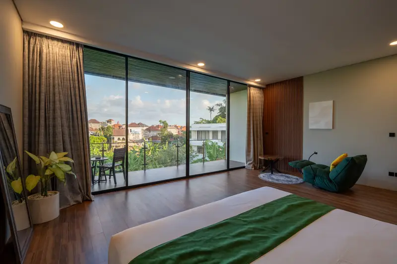 Five Bedroom Smart Home Villa, photo 15 of 16
