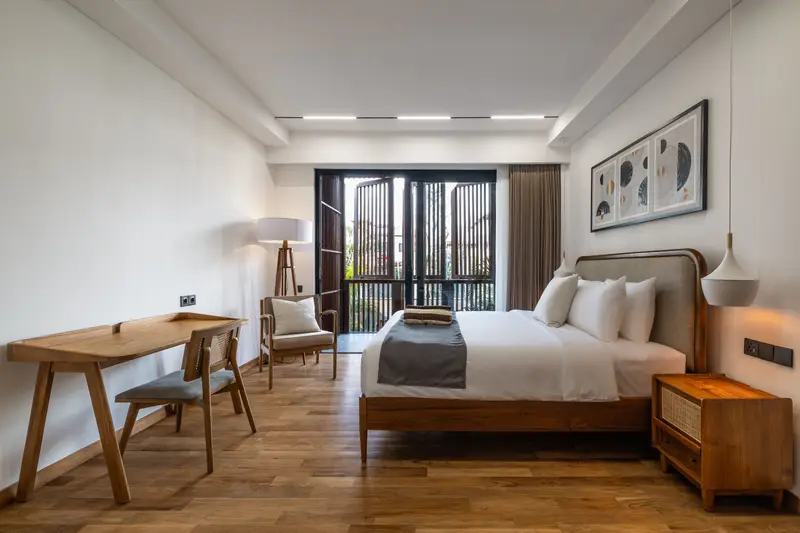 Three Bedroom Teak-Furnished Rooftop Villa, photo 12 of 16