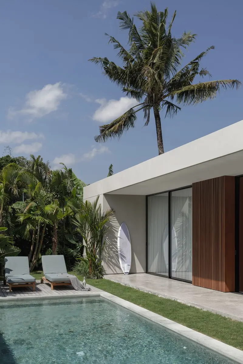 Mid-Century Freehold Pool Villa, photo 4 of 16
